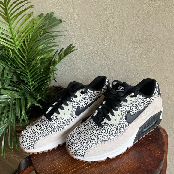 Women’s Nike Air Max 90 Premium Safari Sneakers - Picture 2 of 5